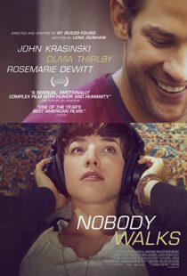 دانلود فیلم Nobody Walks 2012102829-1107711617